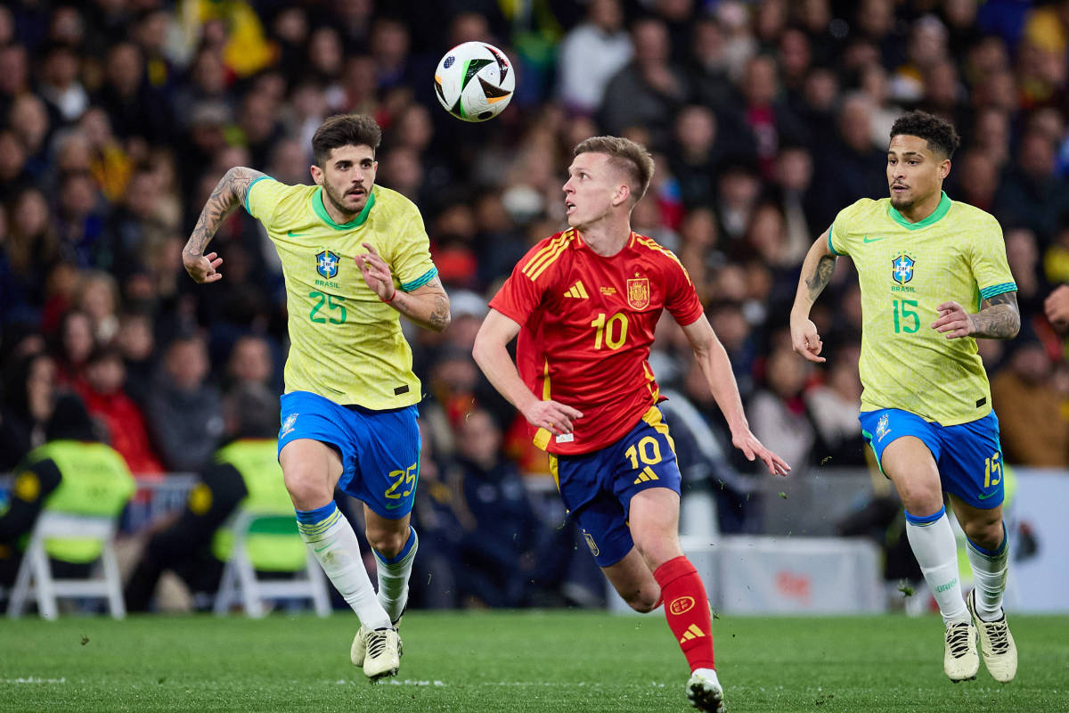 九游娱乐官方-关于萨索洛小胜弗罗西诺内，稳居中游位置的信息