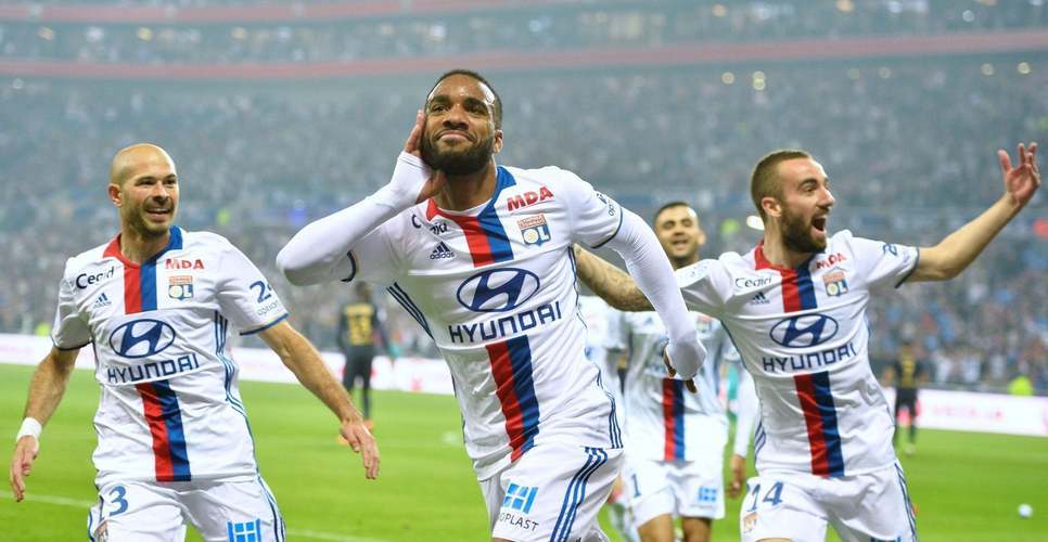 九游app下载-法甲豪门球员集体受伤，阵容蒙上阴影