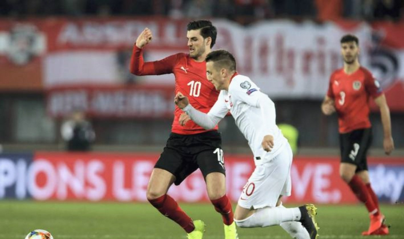 九游娱乐-包含罗马尼亚欧预赛三连胜，锋线恐怖的词条