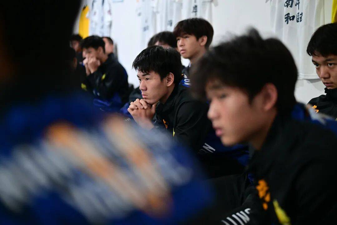 包含一触即发的比赛现场,最新报道独家揭秘!的词条 包含一触即发的比赛现场,最新报道独家揭秘!的词条