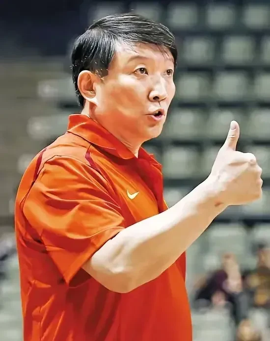 澳大利亚男篮取得胜利晋级淘汰赛