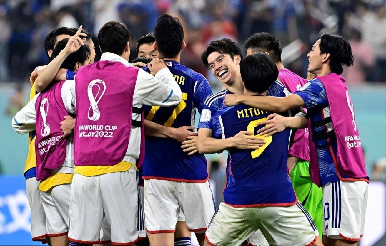 包含布伦海姆神奇逆转晋级,夺得小组头名的词条 包含布伦海姆神奇逆转晋级,夺得小组头名的词条