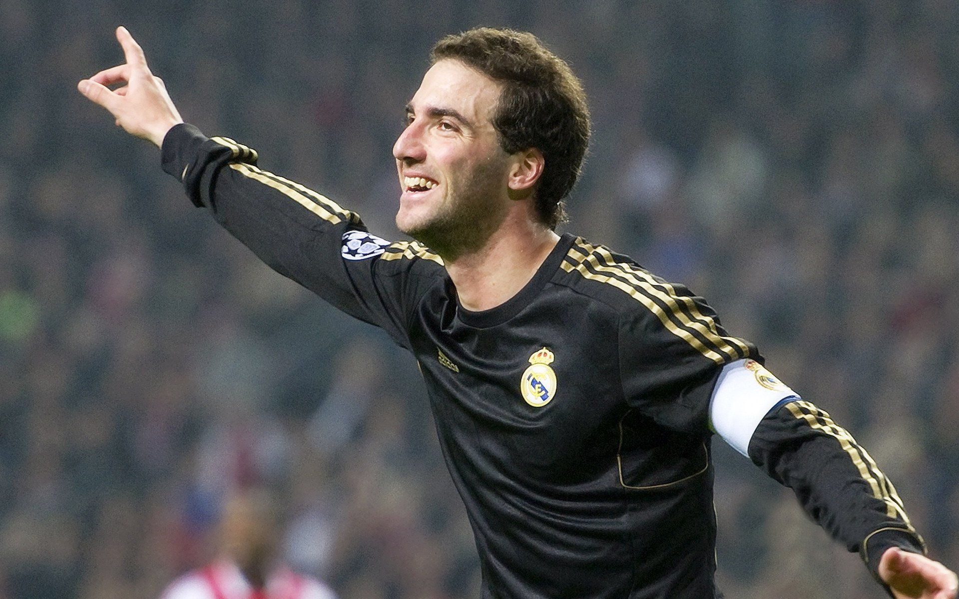 基米希刷新助攻纪录，阿根廷轻取比利时展现战术唯一性